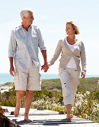 Couple-on-Boardwalk_web